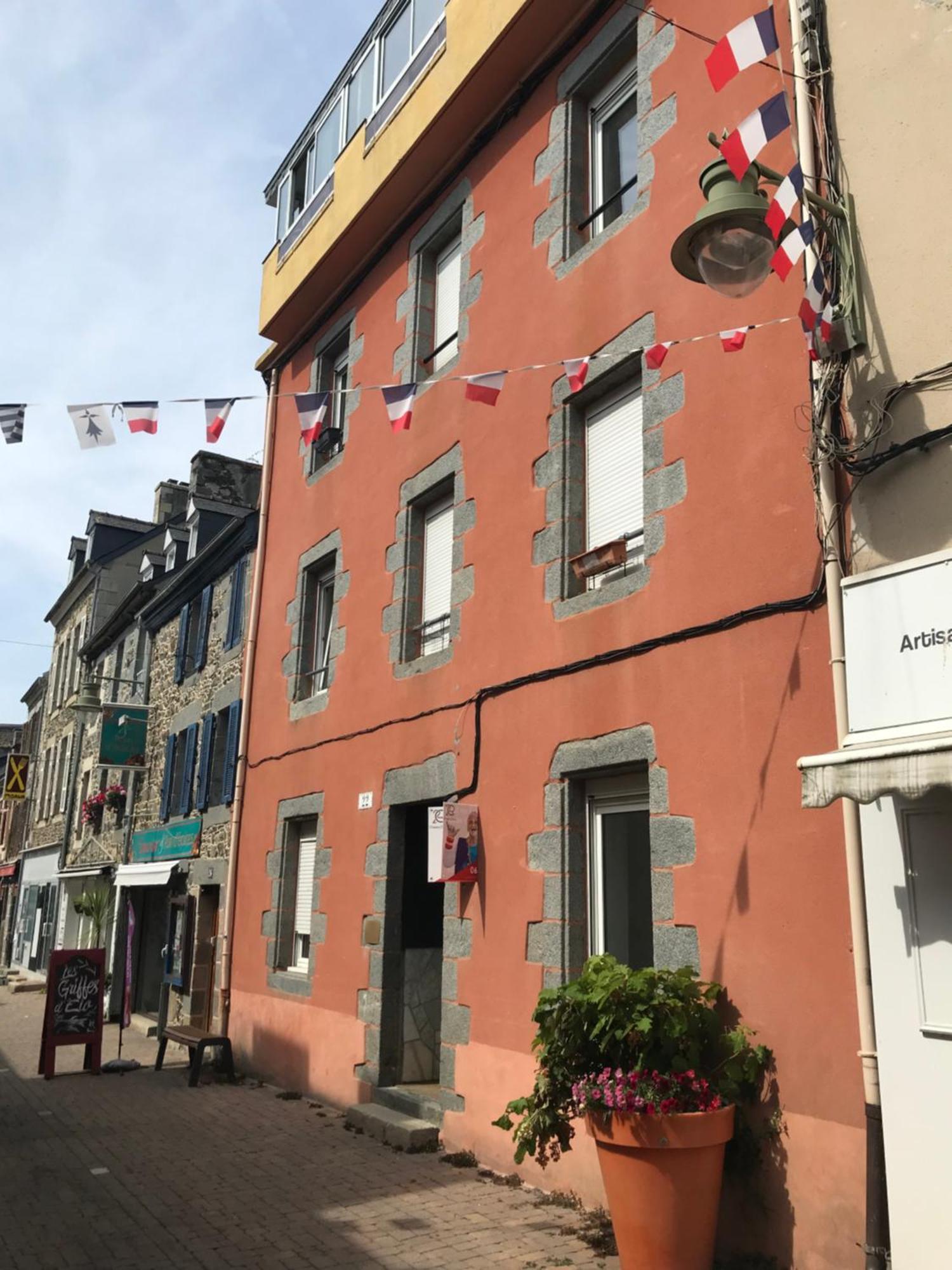 Joli Appartement Calme A Binic Dans Rue Pietonne Екстер'єр фото